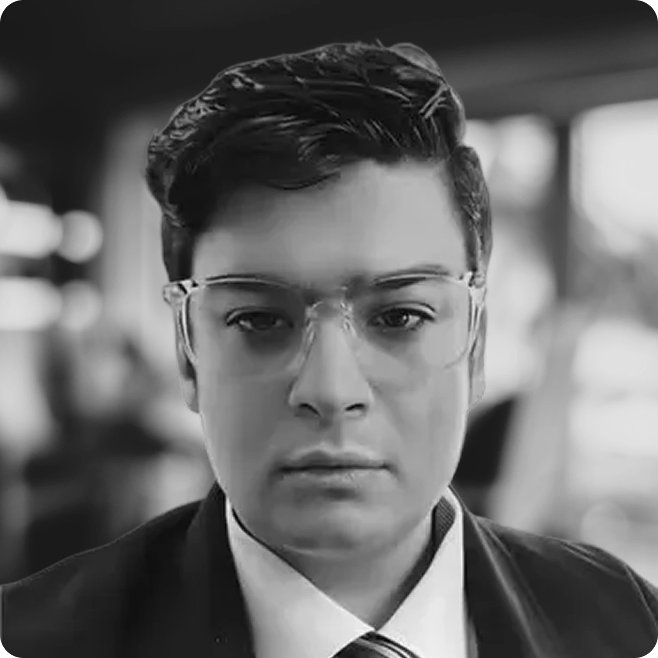 Devan Leos