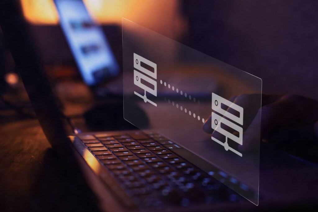 Data transfer concept internet server connection