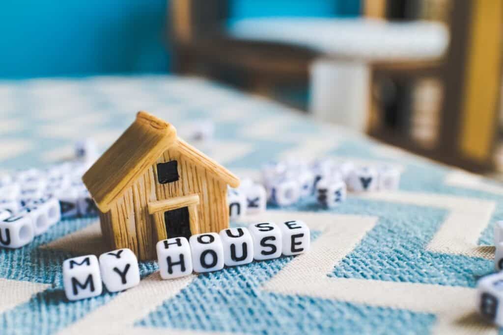 Miniature house model 