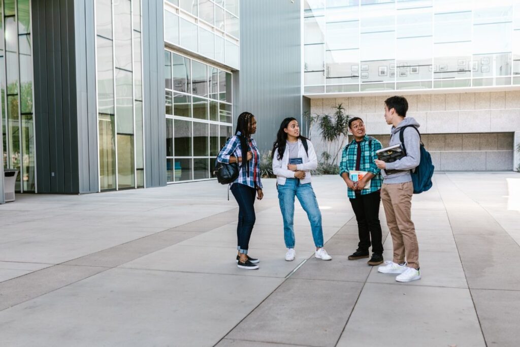 Can Colleges Detect ChatGPT? Detection Methods 2025 can colleges detect chatgpt
