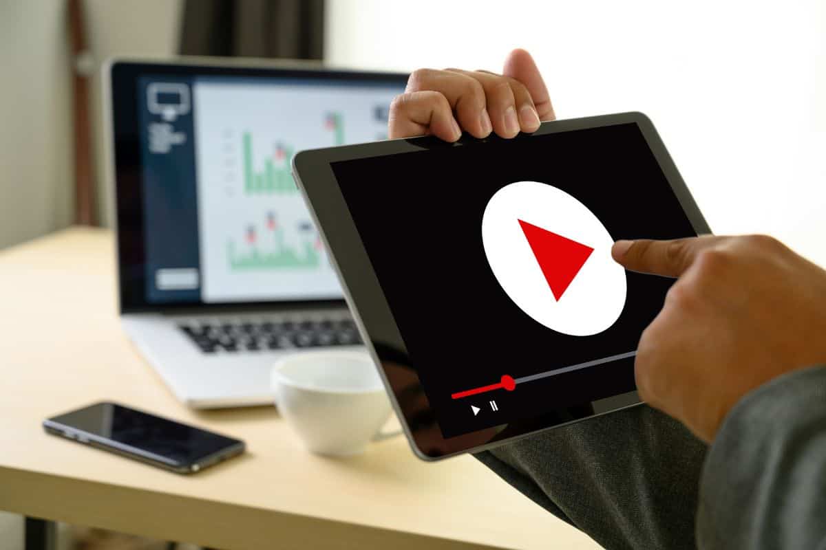 How Our YouTube Transcript Guide Saves You Time
