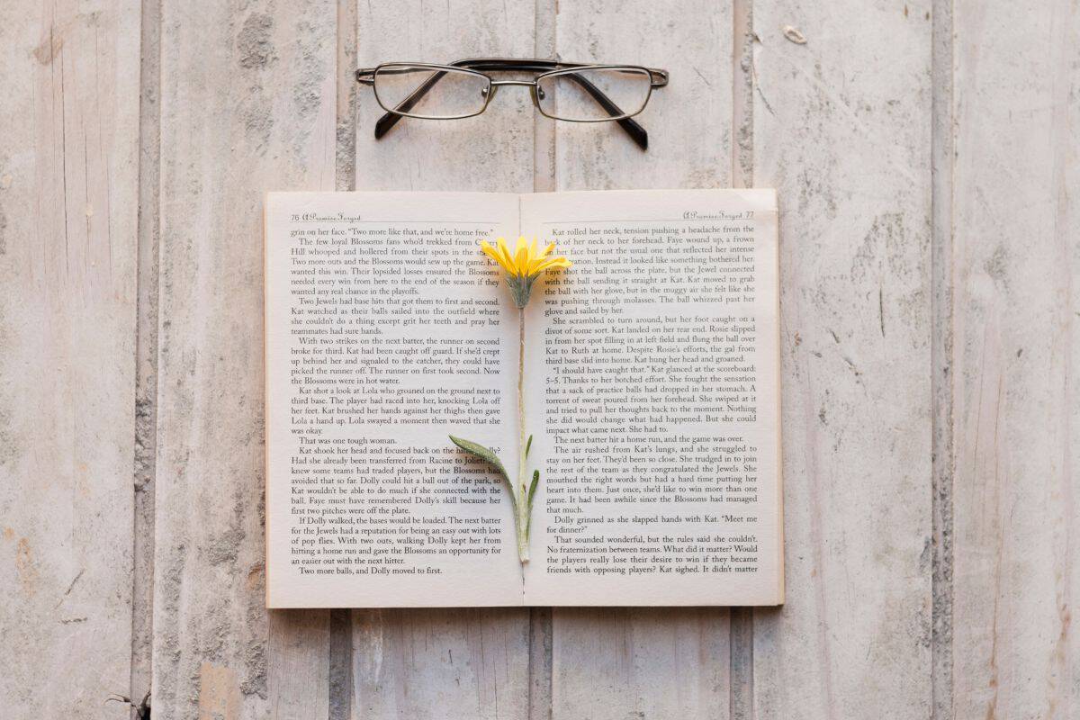 How to Quote a Book: 3 Simple Methods with Examples