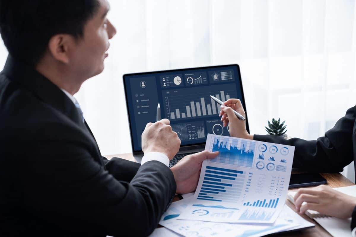 6 Essential Data Analysis Tools for Beginners