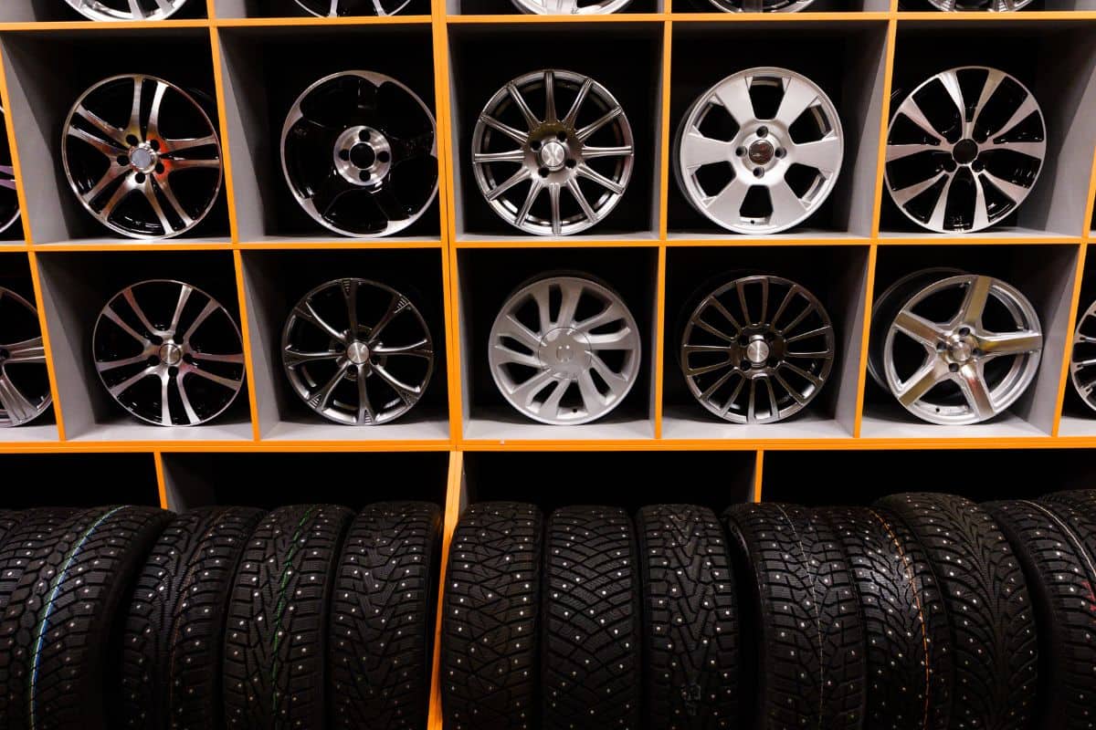 タイヤとタイヤ：その違いとは？