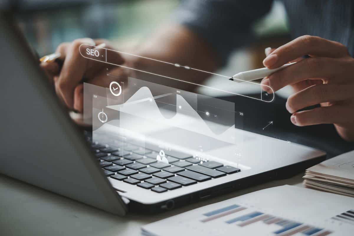 Seo tools on laptop for promoting ranking traffic on website