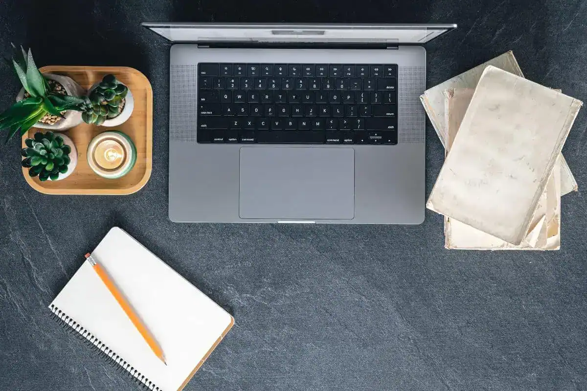 Como escrever um esboço de postagem de blog: Etapas e dicas