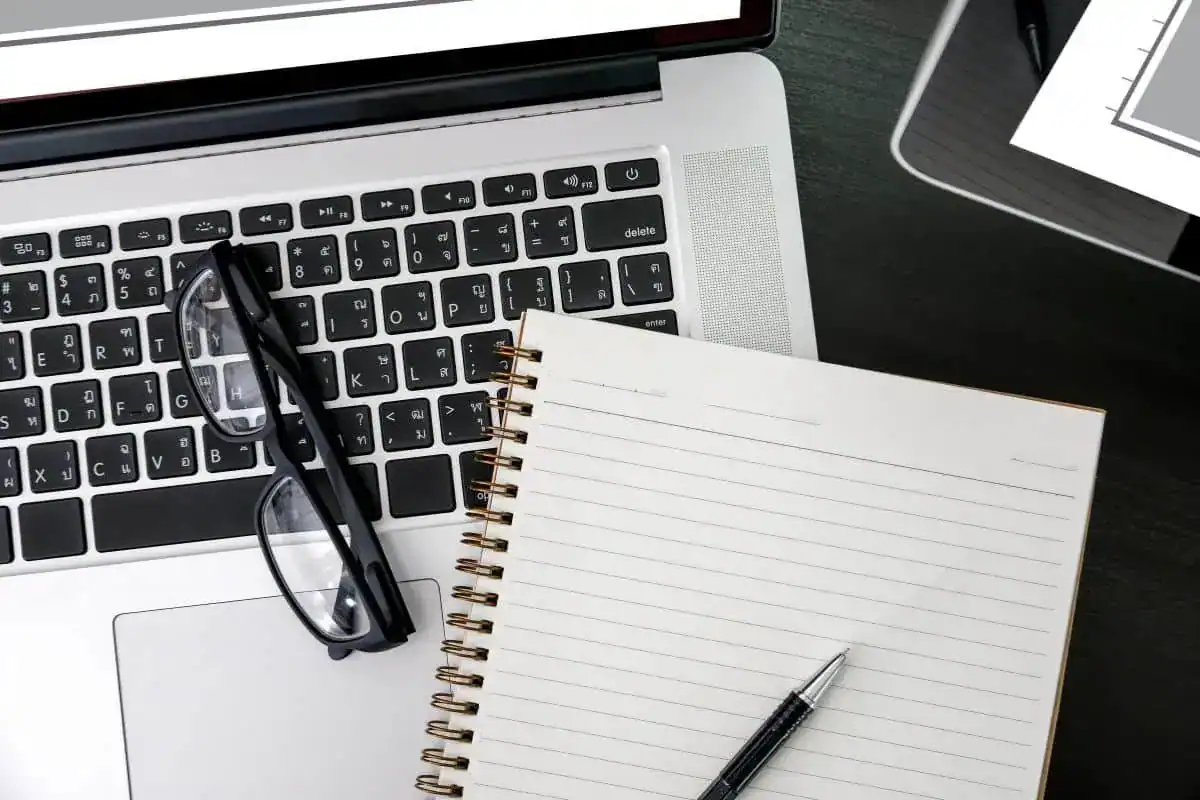 Como fazer o ChatGPT resumir um artigo: Guia completo