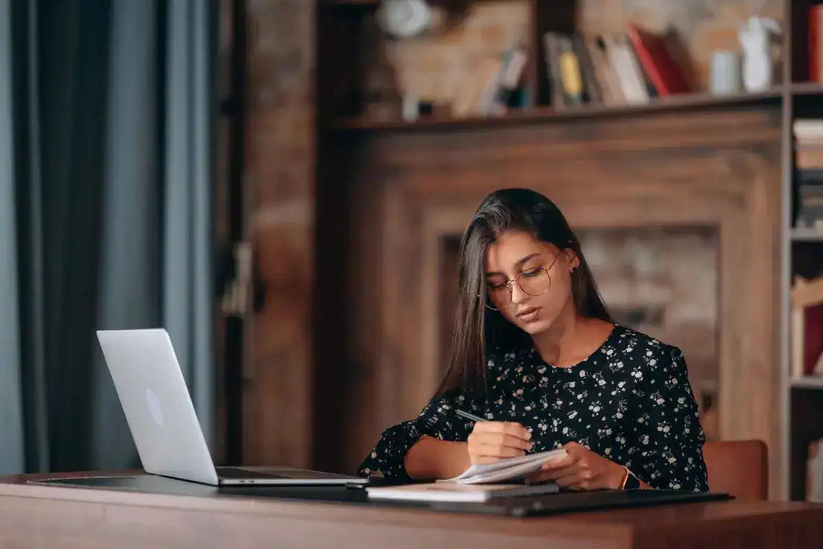 Ref-N-Write Review : ce que les étudiants et les chercheurs doivent savoir