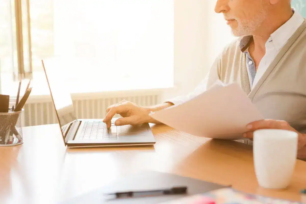 CleverSpinner Review: Still a Reliable Paraphrasing Tool?