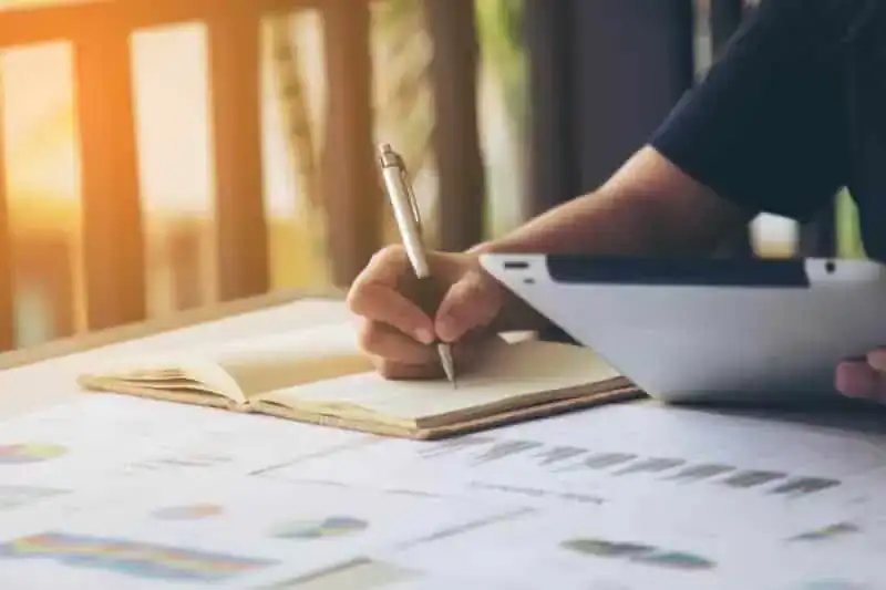 How to Summarize an Article: Step-by-Step Instructions