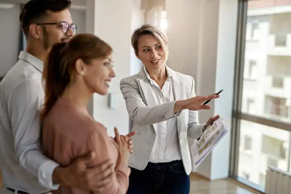 How to Become a Real Estate Agent in 2025 how to become a real estate agent